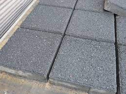 ბეტონის ქვაფენილის ფილა